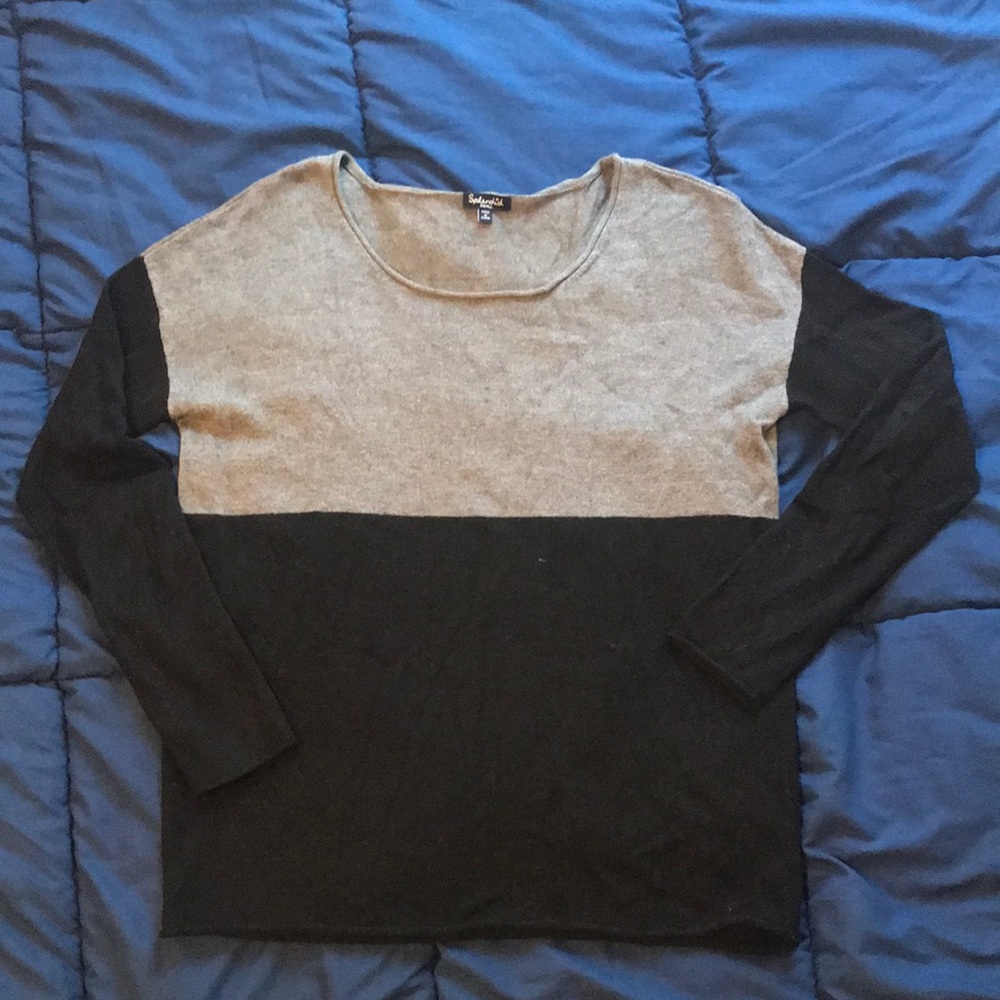 Women’s Small Grey/Black Sweater